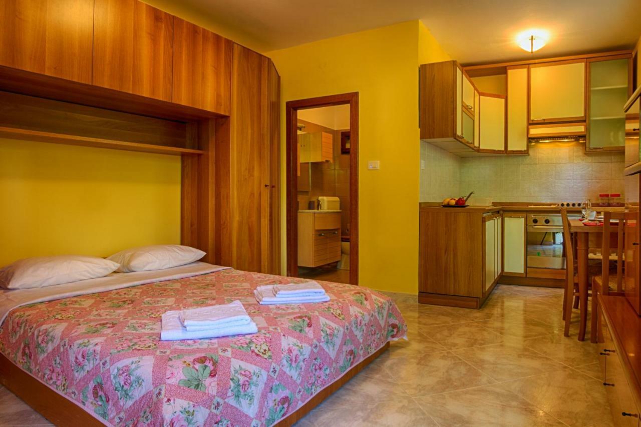 Apartments Medena Матульи Экстерьер фото